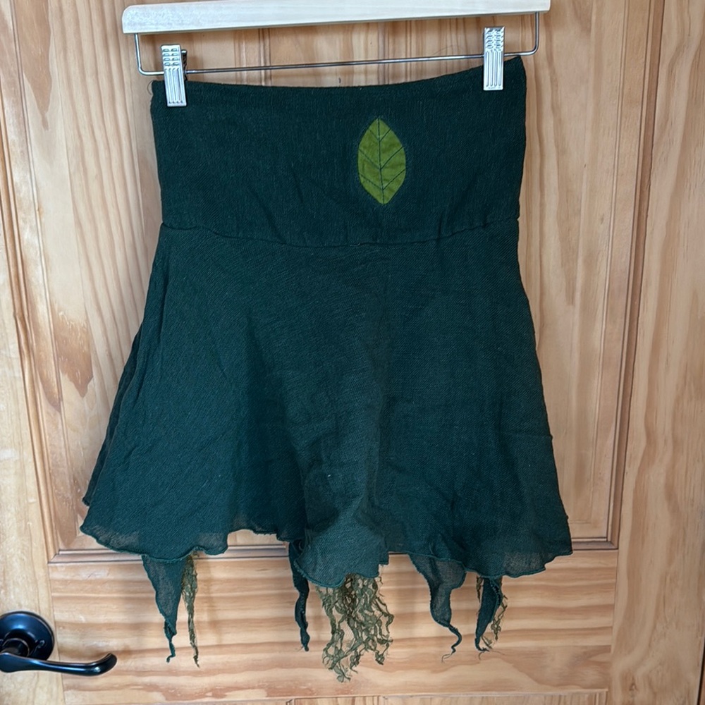 Green Leaf Embellished Skirt